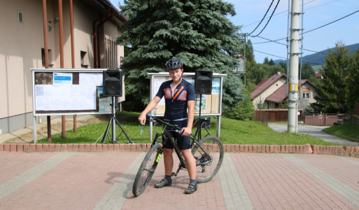 Cyklotúra piatimi hoľami 