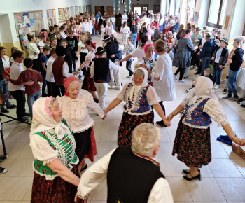 JDS Hruštín
