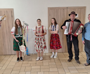 Prechod Piatimi hoľami