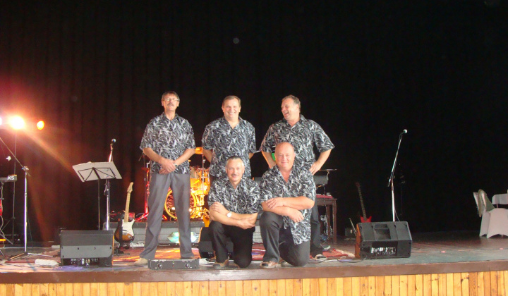 2. fotografia fotogalérie Folklórne a hudobné skupiny / SONDA - foto