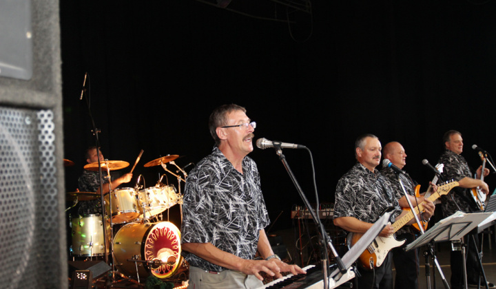 5. fotografia fotogalérie Folklórne a hudobné skupiny / SONDA - foto