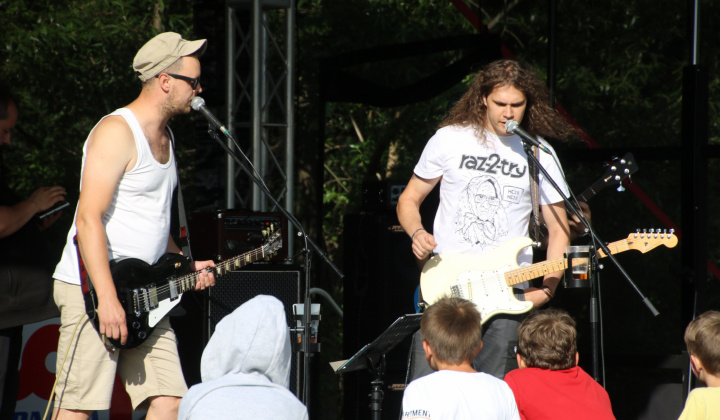 3. fotografia fotogalérie Hudobné skupiny / Kapela Raz-2-Try - foto