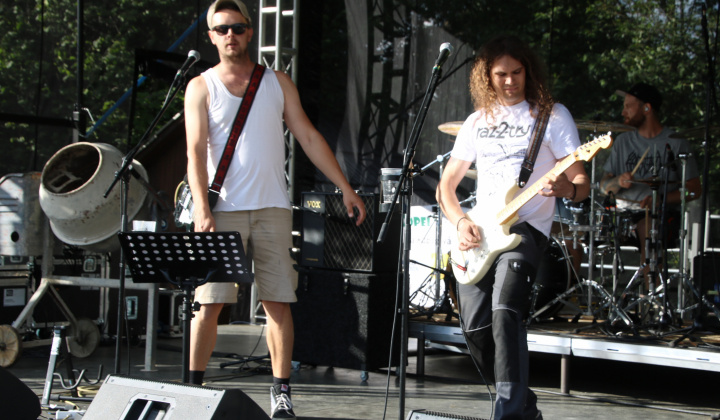 5. fotografia fotogalérie Hudobné skupiny / Kapela Raz-2-Try - foto