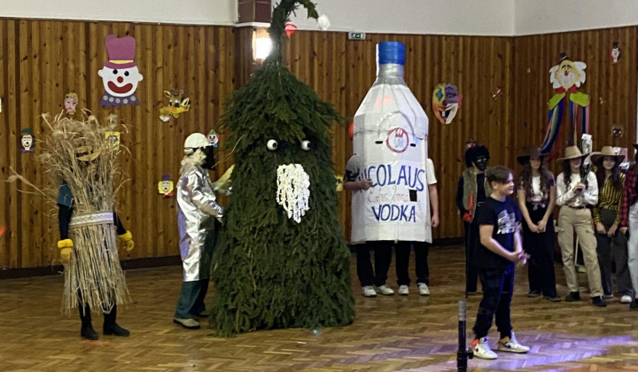 3. fotografia fotogalérie Maškarný ples