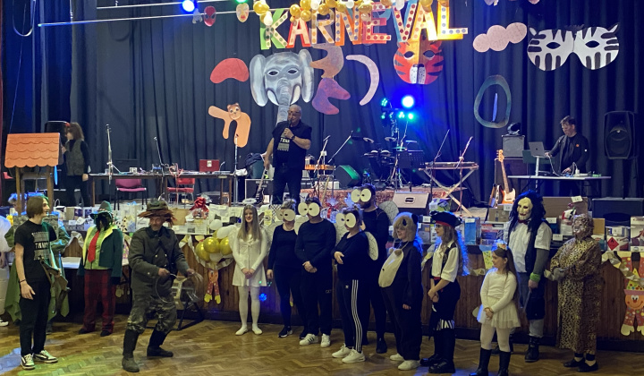 4. fotografia fotogalérie Maškarný ples