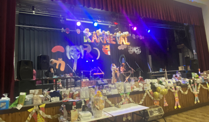 24. fotografia fotogalérie Maškarný ples