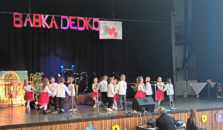 8. fotografia fotogalérie Stretnutie s dôchodcami