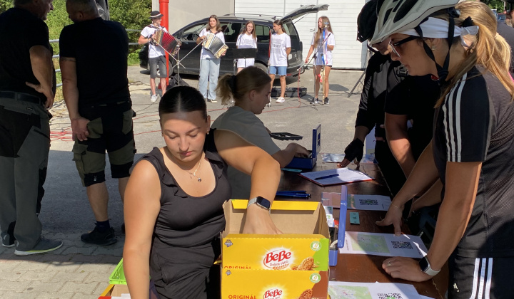 6. fotografia fotogalérie Cyklotúra piatimi hoľami a Rodinná bicygľovačka