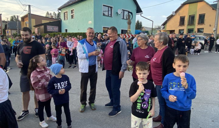 16. fotografia fotogalérie Stavanie mája