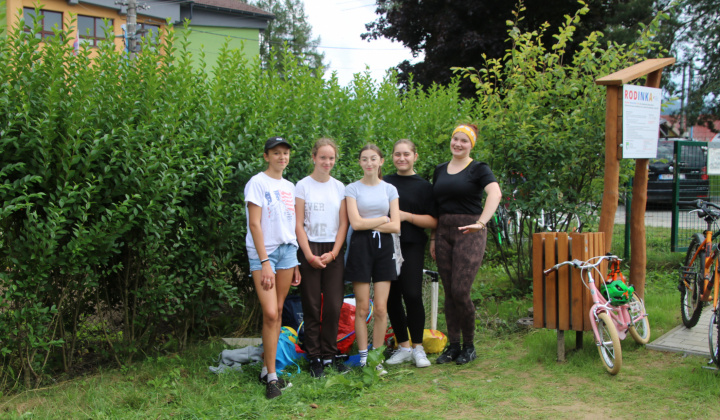 10. fotografia fotogalérie Otvorenie a požehnanie detské inkluzívneho ihriska