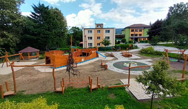 22. fotografia fotogalérie Detské inkluzívne ihrisko