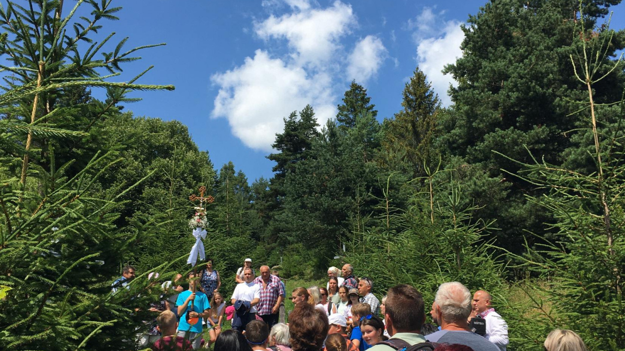 Fotografia fotogalérie Púť ku kaplnke sv. Anny