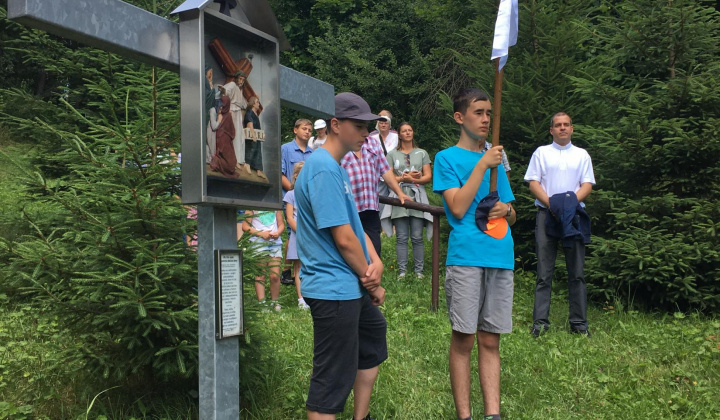 4. fotografia fotogalérie Púť ku kaplnke sv. Anny