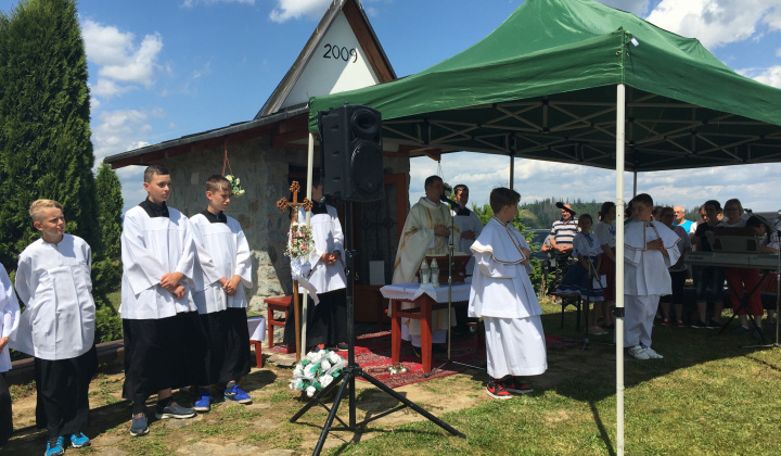 6. fotografia fotogalérie Púť ku kaplnke sv. Anny