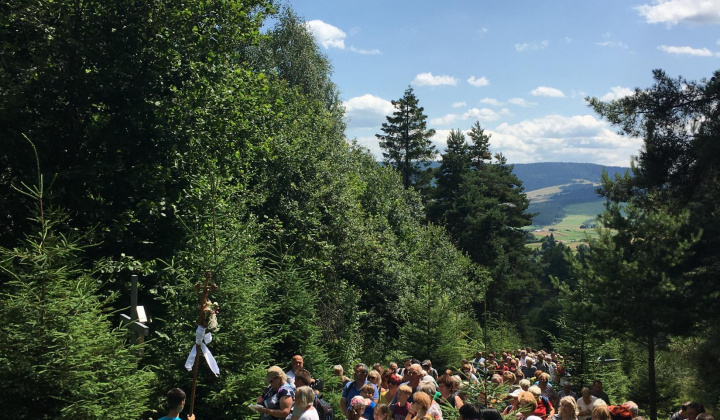 13. fotografia fotogalérie Púť ku kaplnke sv. Anny