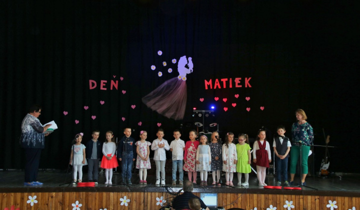 2. fotografia fotogalérie Deň matiek