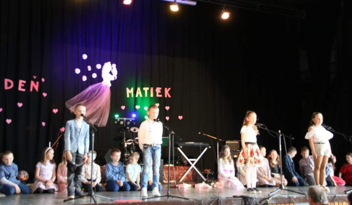 6. fotografia fotogalérie Deň matiek