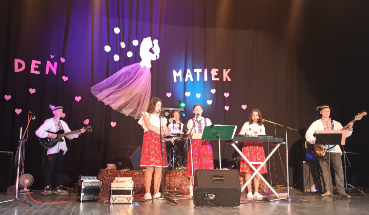 15. fotografia fotogalérie Deň matiek