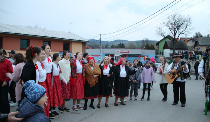 14. fotografia fotogalérie Stavanie mája