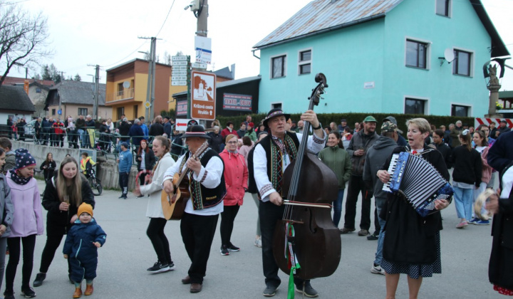 19. fotografia fotogalérie Stavanie mája