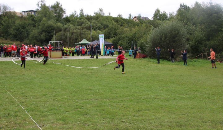 19. fotografia fotogalérie Hasičská sekerka obce Hruštín