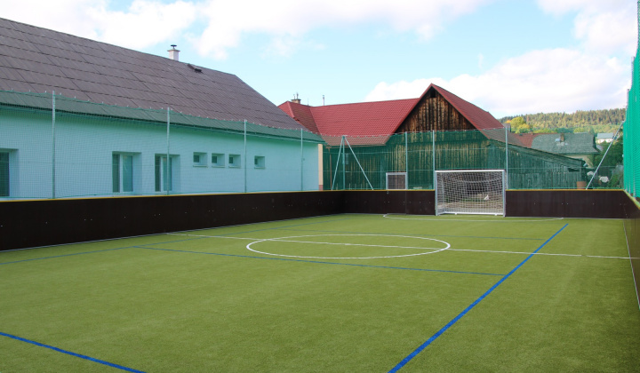 23. fotografia fotogalérie Multifunkčné ihrisko vo Vaňovke