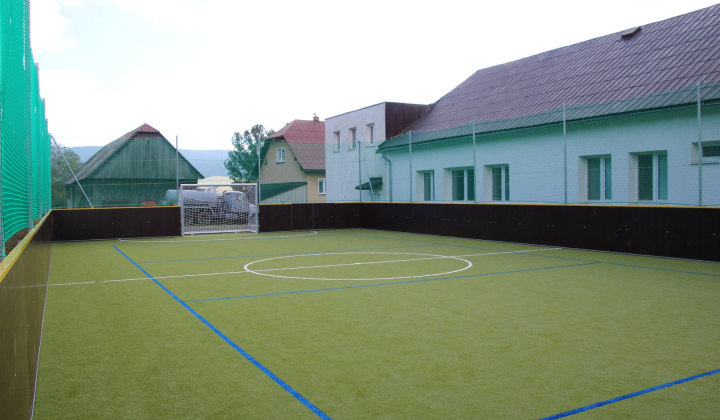 24. fotografia fotogalérie Multifunkčné ihrisko vo Vaňovke