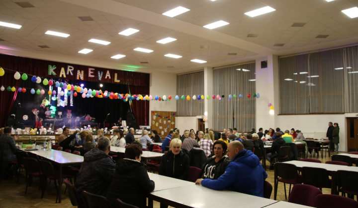 9. fotografia fotogalérie Maškarný ples