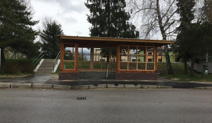 17. fotografia fotogalérie Rekonštrukcia autobusových zastávok v obci.