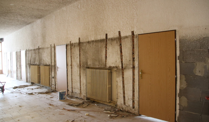8. fotografia fotogalérie Rekonštrukcia chodby MKS