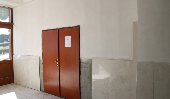 18. fotografia fotogalérie Rekonštrukcia chodby MKS
